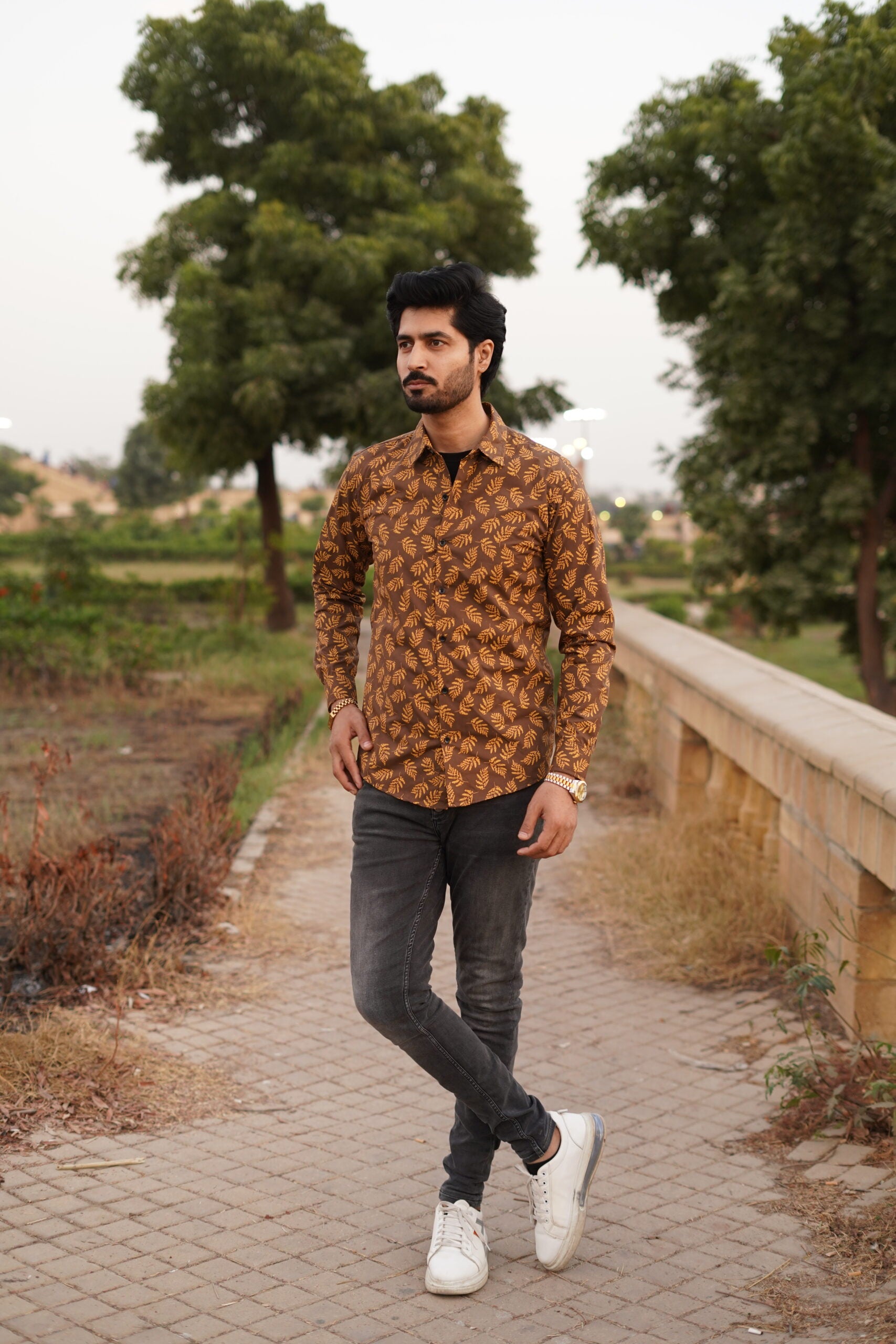 SLYRR Cocoa Leaf Print Shirt